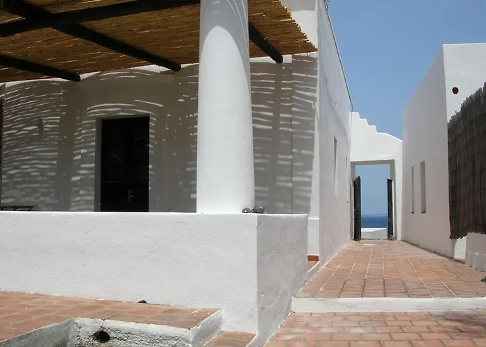 Ca Balena Piccola E Grande Apartment Stromboli