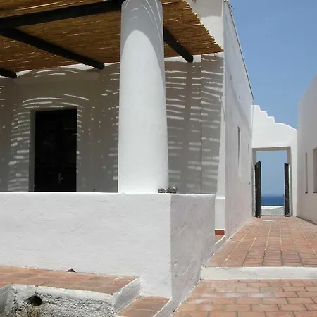 Ca Balena Piccola E Grande Apartment Stromboli